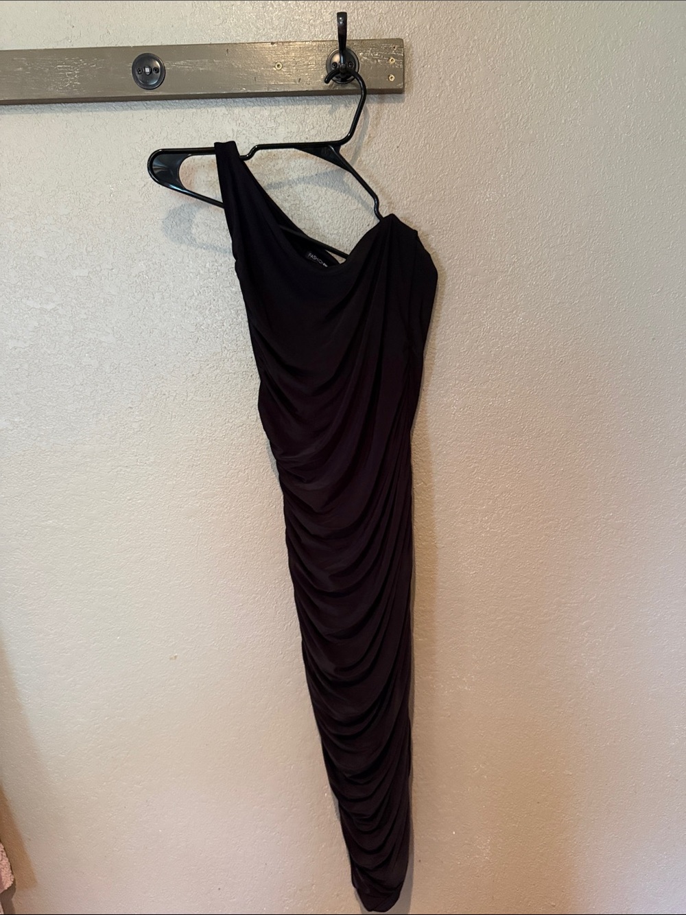 Fashion Nova Black One-Shoulder Ruched Dress